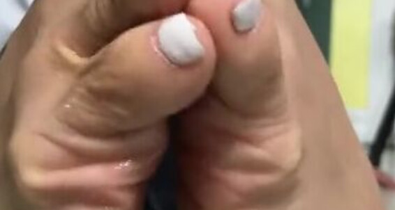 Deedeericanfeet - Soles Oily Onlyfans Closeup As Of Requested A