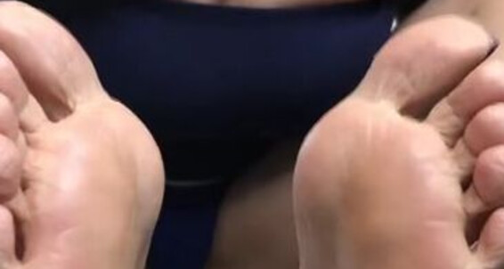 Deedeericanfeet - Soles Oily Onlyfans Countdown Request In Lol For A