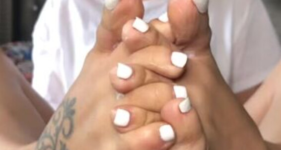 Deedeericanfeet - And Requested Interlocking Onlyfans As Lotion Toes Adding