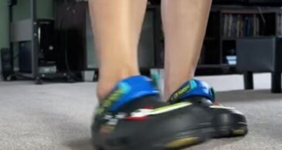 Deedeericanfeet - Onlyfans As Removal Shoe Play Tease Croc Requested