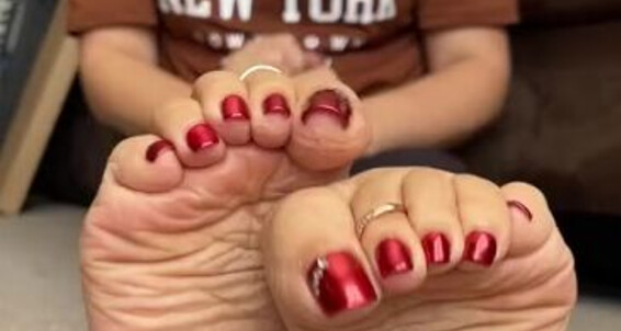Deedeericanfeet - Love T U Guys Onlyfans So I As Didn Of My Countdowns Much Kno Requested