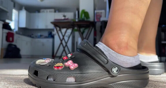 Cover Deedeericanfeet Onlyfans As Requested I M Wide Angle View Of My Soles Teasing Wit Socks And Crocs N Closeups Of My Wrink