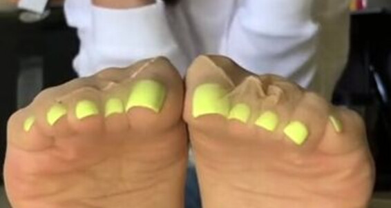 Deedeericanfeet - Nylon Appreciate As I And Sheer Jeans In Tips Nylons Requested Really Onlyfans My R Welcome Nude All