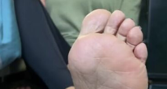 Deedeericanfeet - Onlyfans Old As Pedi In Stirrups These Requested
