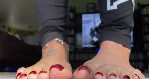 Deedeericanfeet - Requested This Angle Onlyfans Few In As Floor