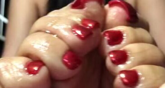 Deedeericanfeet - Still Lol Here T As U Santa Onlyfans Requested Isn And Over Is For Oily Miss Up Soles Christmas Feet