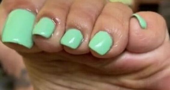 Deedeericanfeet - Dirty Soles Onlyfans Semi As Requested
