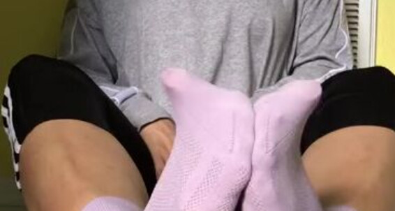 Deedeericanfeet - Requested Onlyfans As Socks Smelly
