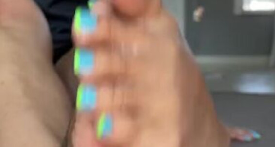 Deedeericanfeet - Closeups And Requested Soles Oily Onlyfans Jizz As My Of Wit Super