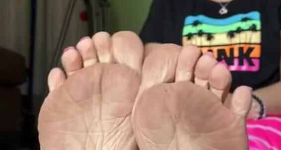 Deedeericanfeet - Dirty I As Now And Bday Thank To Lol For Requested First U Onlyfans My Wanted All Back Wishes Vids