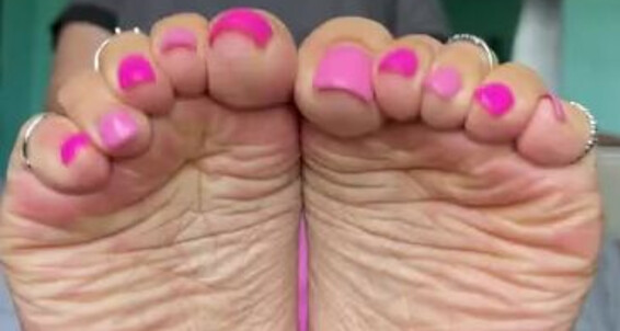 Deedeericanfeet - Onlyfans Old Pink My Pedi Gm Joi In Toes Sexy A