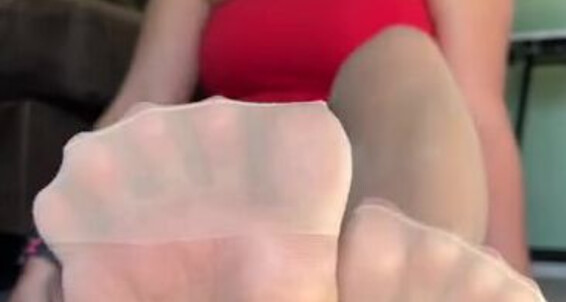 Deedeericanfeet - Onlyfans Red As Sheer Gm In Tease Toes Nylons Requested Ultra