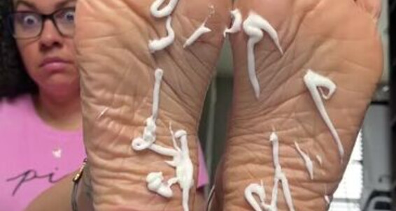 Deedeericanfeet - Soles Lotiony Onlyfans Very As This Awesome View Gm In Requested