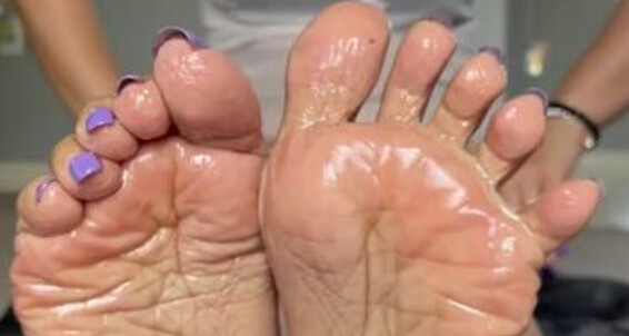 Deedeericanfeet - U The Groove Oily Onlyfans Soles While Let View My Gm To Beat S