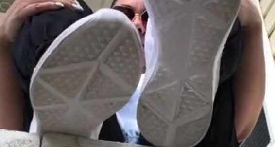 Deedeericanfeet - As I On The Neighbor Outside Nosiest Requested Have Onlyfans Loves My Quickly Gm Cuz Smh Porch Earth