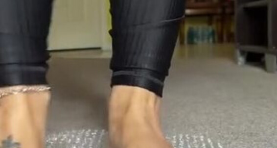 Cover Deedeericanfeet Onlyfans I Ve Always Wanted To Do This