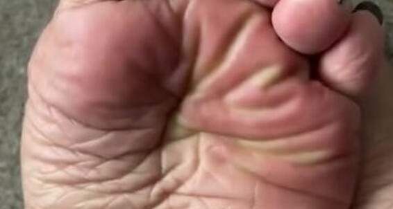 Deedeericanfeet - We Dirty Soles Hous I Earlier And Look Very Dry Semi These Had Onlyfans From View My Pov At Cuz Ll