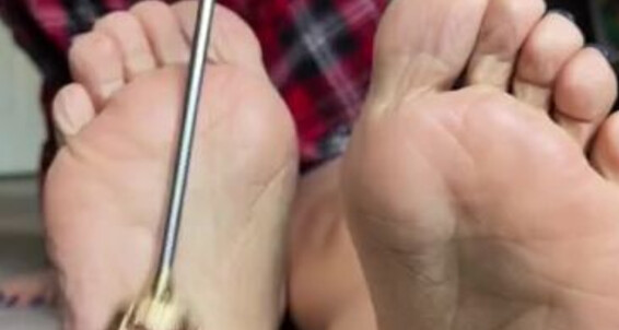 Deedeericanfeet - Requested Tickler Self Haha Onlyfans As Hehe