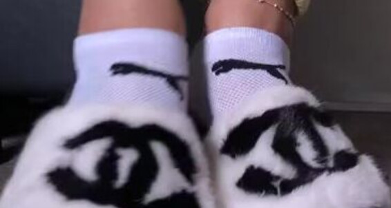Deedeericanfeet - And Slides Onlyfans As Socks Requested