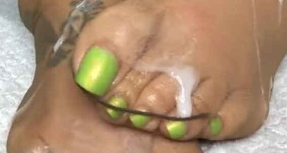 Deedeericanfeet - Requested Onlyfans As Super Nylons Jizzed