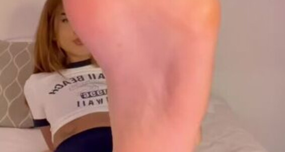 Hannah Robins - You T A Case Aka In Little Video Robins For Onlyfans Hcri Teasing Couldn Hanna Hannah Sleep Is Just Here