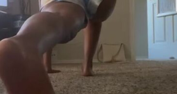 Toes100K - And Soles Onlyfans Morning Early Yoga