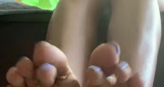 Toes100K - Onlyfans Chocolate Milk