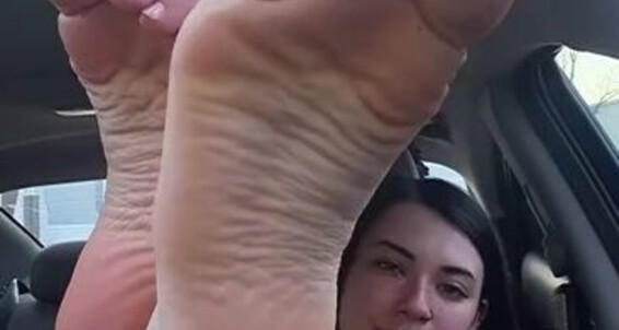 Qxeenkay - Feetts Onlyfans Car Joi