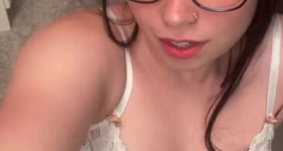 Qxeenkay - Feetts Onlyfans Pov Stroking