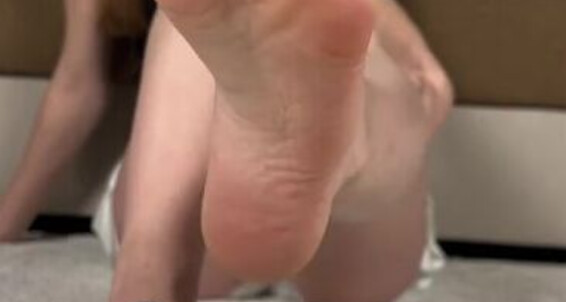 Tinsleyteaser - Tennis She Skirt Vans 3 A And Shoes Soc Tiny Onlyfans Arrives Home White Pov S After Wearing Your Practice Gf
