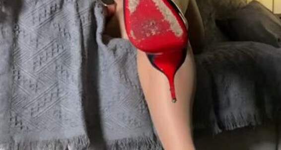 Goddess Suzie - You I Wear A And The Parties Of For Have Onlyfans From My Dinner Loubs Are Tear Goddesssuzie26 Wrecked Task All Dates