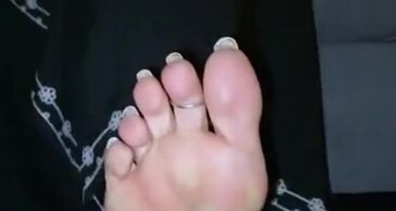 Goddesspersia71 - Sexyfeet47 Between Yourself So Ur Have Peanut Are Onlyfans Know Do A Legs Better I With Who Make You Useful Tri