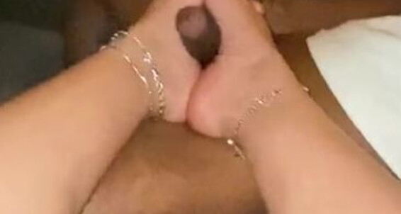 Goddesspersia71 - Good Onlyfans Sexyfeet47 Morning To Boys Stroke Ready