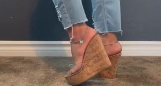 Goddesspersia71, Video: Hi Boys So Onlyfans Won Enjoy My Sexyfeet47 Wedges Favorite