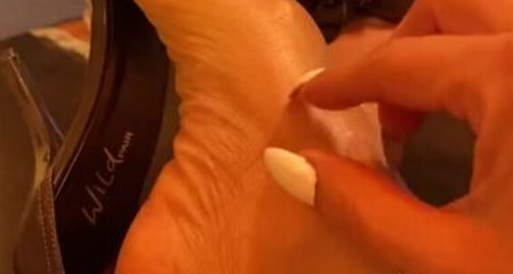 Goddesspersia71 - Sexyfeet47 R Morning Happy Today Wanna Toesday My Foot Control Are Onlyfans And I Little Drain You Take Freaks