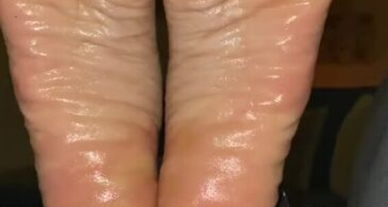 Goddesspersia71 - Sexyfeet47 Him Up To Wake Onlyfans Time