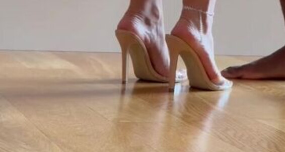 Cover Megy Feet 03 05 2025 Onlyfans Video Regarde Moi Baiser Avec Un Alpha Watch Me Fuck With An Alpha