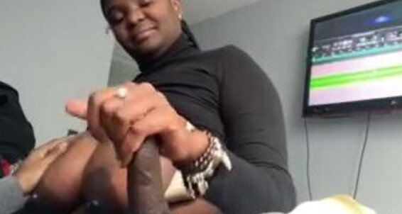 Rosewrinkles - Onlyfans 2 Hand J