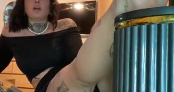 Tokyoinkft - Il Nudi Seduco Piedini Con Mio I Onlyfans Prof Miei