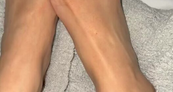 Goddess Em, Video: Em Goddess Get Onlyfans Lost 2 Aka My Toes Exoticgoddessem In