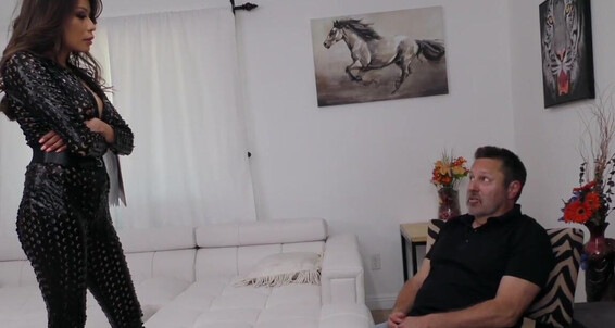 Meanbitches - Samiparke Starring Agent Facesitting Our New Part Real Estate First Scene Onlyfans Some Extra Mean The Of