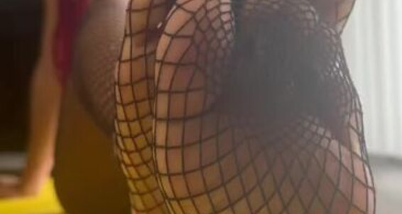 Zafeetllc - Sexy Your Instructor Onlyfans Favorite Yoga