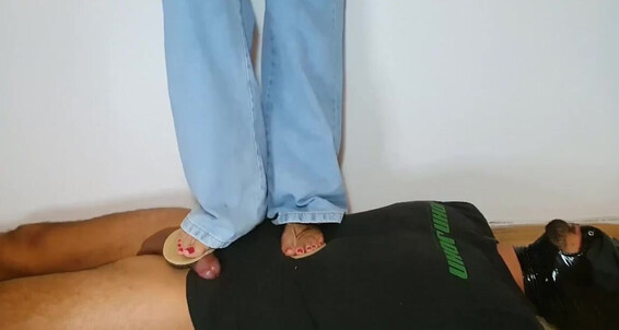 Goddesselisaa - Day Part Trampling Onlyfans Another