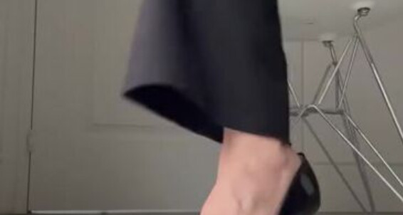 Bornroyal Feet - 04 21 Bornroyal Dangling 2025 Onlyfans Video Feet