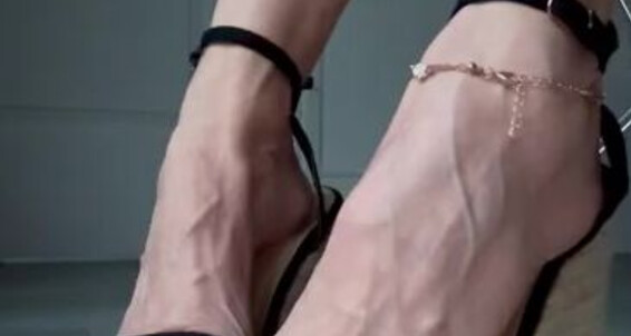 Bornroyal Feet - 04 30 Wedges Bornroyal Like 2025 You Onlyfans Yc0T Do Video Feet