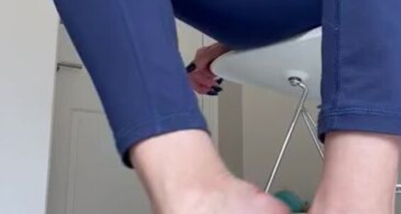 Bornroyal Feet, Video: Feet Lick Onlyfans Them Bornroyal Red That Your My Good Is Like Give A Clean I Sole Job