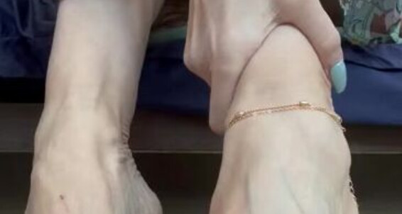 Tasty Bornroyal My Long Tongu Arches Are You Want How Feet Popping High Veins Onlyfans Toes See And Do To