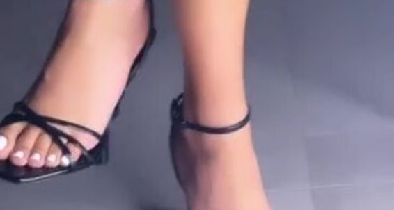 Its Queen, Video: What 4 T Its Onlyfans Said Aka Your Kylie Queen Mommy Queenkylie Do On Knees