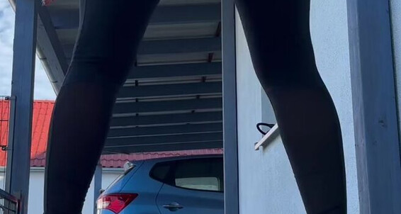 Mrs Larry - Mrs And Squats You To Larry Onlyfans 100 Then