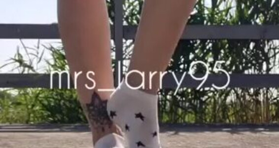 Fr Mrs Meine Du Verschwitzen Onlyfans Betrachten Dich Damit I Kannst Larry Aus Schuhe Ich Ziehe Socken Take Off